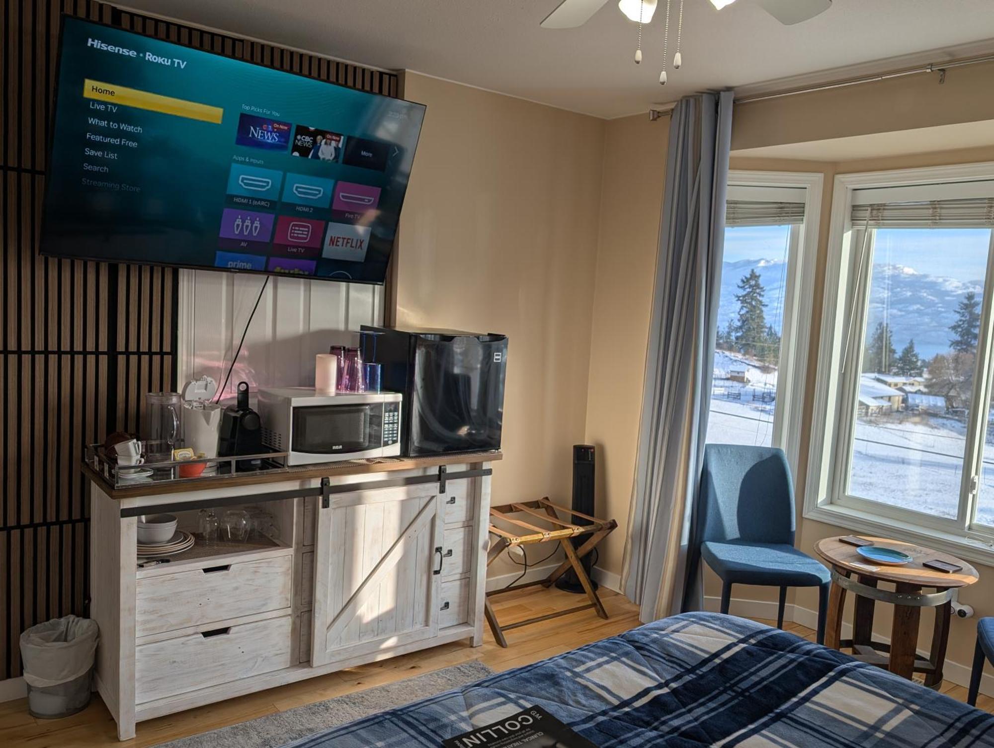 Salish B&B And Spa Вест-Келовна Екстер'єр фото