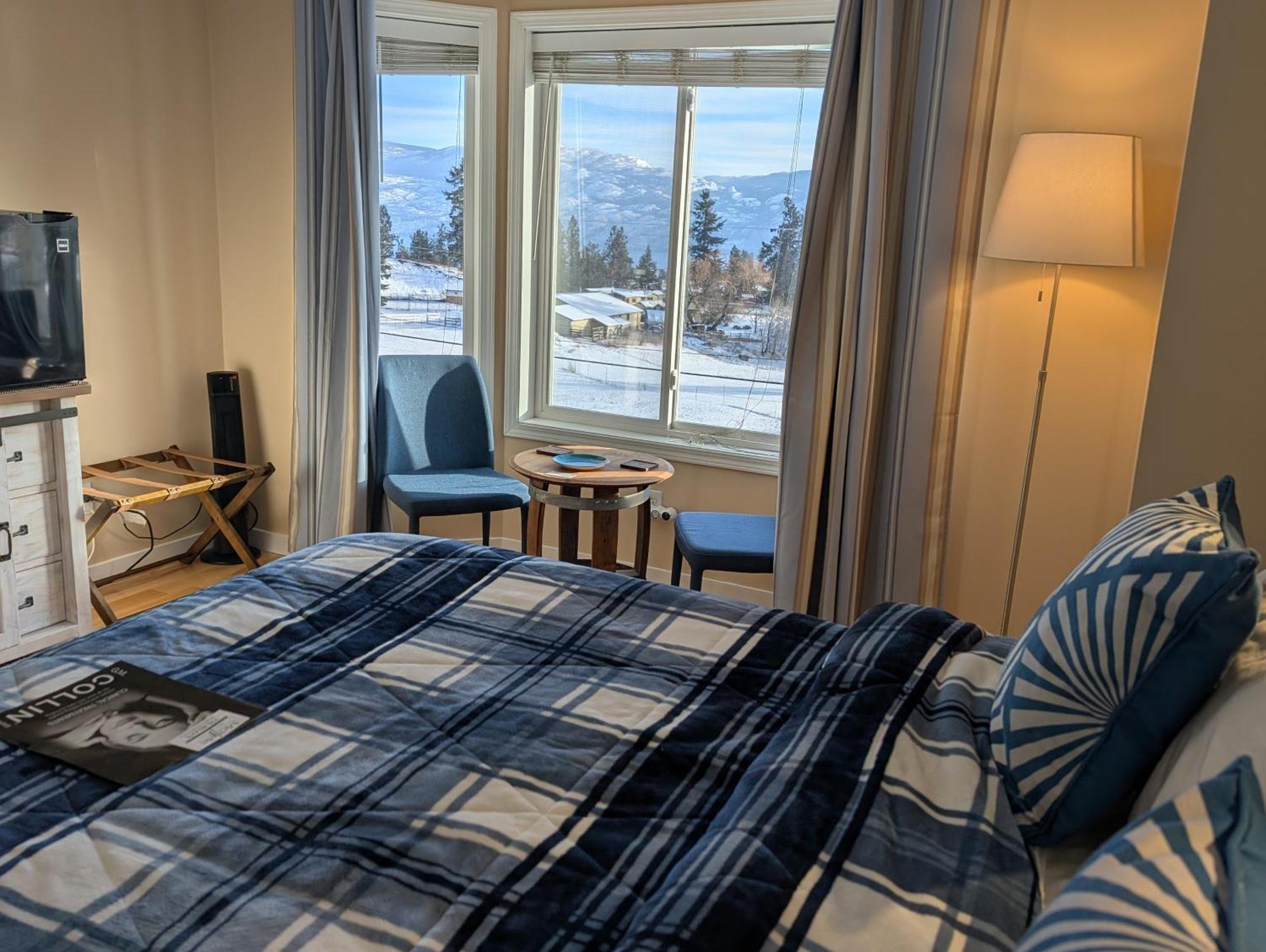 Salish B&B And Spa Вест-Келовна Екстер'єр фото